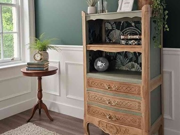 Vente avec paiement en ligne: Commode galbée Louis XV merisier relookée vintage "Eustache"