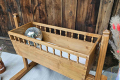 Vente avec paiement en ligne: Berceau vintage scandinave pin massif années 50 revisité "Herman"