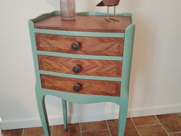 Vente avec paiement en ligne: Table de Chevet Marqueterie Vert Provence Peinte