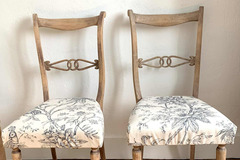 Vente avec paiement en ligne: Paire de chaises vintage bois massif floral