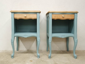 Vente avec paiement en ligne: Paire de tables de chevet vintage rénovées