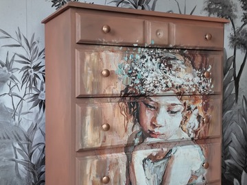 Vente avec paiement en ligne: Commode Chiffonnier terracotta 5 tiroirs "Pensive Girl"