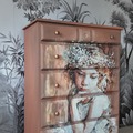 Vente avec paiement en ligne: Commode Chiffonnier terracotta 5 tiroirs "Pensive Girl"