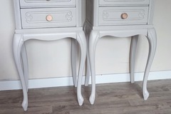 Vente avec paiement en ligne: Lot Tables de Chevet Restaurées Sable