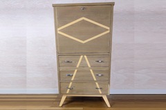 Vente avec paiement en ligne: Secrétaire vintage chêne plaqué pieds compas pêche