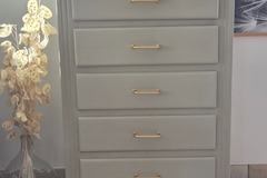 Vente avec paiement en ligne: Chiffonnier 5 Tiroirs Années 70 Pieds Compas