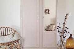 Vente avec paiement en ligne: Armoire années 60 avec miroir couleur beige / gris 