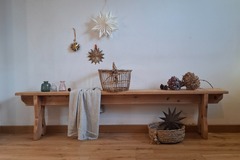 Vente avec paiement en ligne: Banc de ferme ancien pin noueux rénové