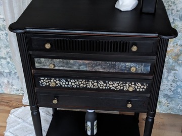 Vente avec paiement en ligne: Table Chiffonnière Louis XVI Noire 4 Tiroirs