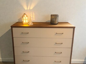 Vente avec paiement en ligne: Commode scandinave vintage bois blanc, 4 tiroirs