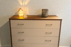 Vente avec paiement en ligne: Commode scandinave vintage bois blanc, 4 tiroirs