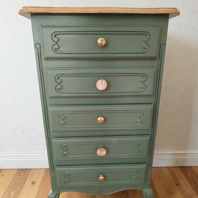 Vente avec paiement en ligne: Chiffonnier ancien relooké vert profond poignées dorées