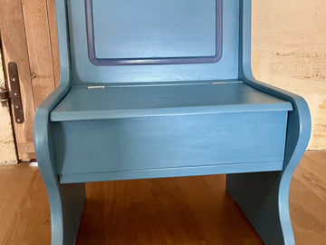Vente avec paiement en ligne: Banquette coffre vintage bleu doux, coussins inclus