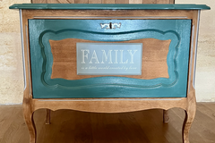 Vente avec paiement en ligne: Meuble bar vintage relooké tropical palmier eucalyptus