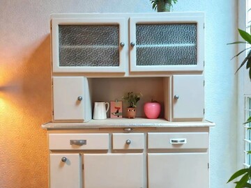 Vente avec paiement en ligne: Buffet Mado deux corps restauré bois massif