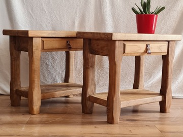 Vente avec paiement en ligne: Paire de chevets rustiques rénovés bois exotique