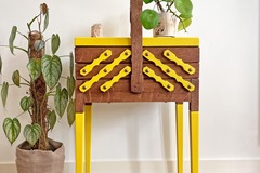 Vente avec paiement en ligne: Meuble à couture jaune citron bois foncé