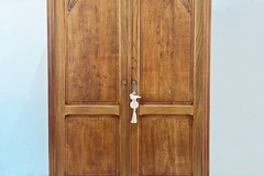 Vente avec paiement en ligne: Armoire Normande en Chêne Massif Restaurée Penderie