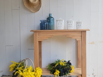 Vente avec paiement en ligne: Console Art Déco ancienne en hêtre restaurée