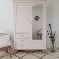 Vente avec paiement en ligne: Armoire vintage années 50/60 beige miroir penderie