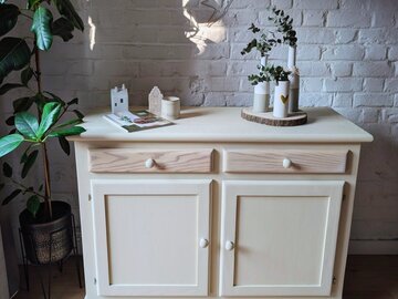 Vente avec paiement en ligne: Buffet vintage rénové bois clair beige lin
