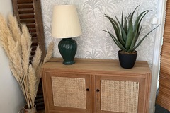 Vente avec paiement en ligne: Buffet vintage chêne massif cannage naturel