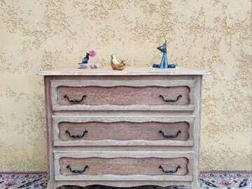 Vente avec paiement en ligne: Commode vintage rénovée, pièce unique