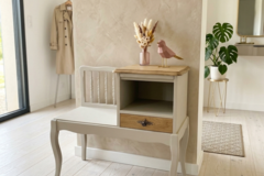 Vente avec paiement en ligne: Meuble téléphone vintage crème bois naturel tiroir