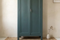Vente avec paiement en ligne: Armoire parisienne restaurée kaki intérieur bois naturel