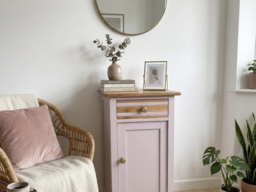 Vente avec paiement en ligne: Table de chevet rose vintage bois laiton