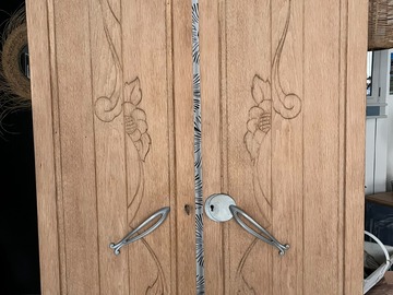 Vente avec paiement en ligne: Duo portes d'armoire Art Déco chêne massif