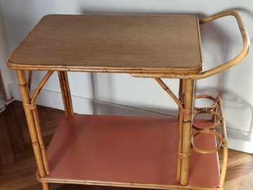 Vente avec paiement en ligne: Desserte roulante bar rotin bambou terracotta