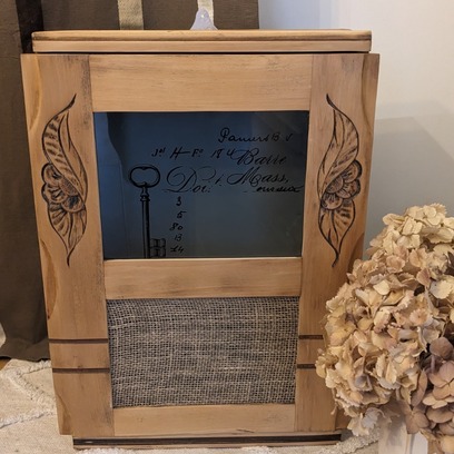 Vente avec paiement en ligne: Armoire Murale Art Déco Carillon Rénovée