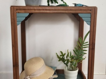Vente avec paiement en ligne: Table d'appoint Art déco 2 plateaux sculptés