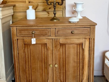Vente avec paiement en ligne: Petit Buffet Ancien Bois Brut Campagne Chic