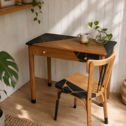 Vente avec paiement en ligne: Bureau vintage chêne décor graphique noir