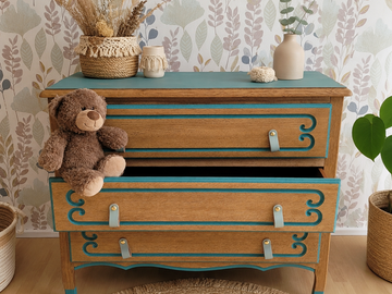 Vente avec paiement en ligne: Commode vintage bois naturel turquoise relookée