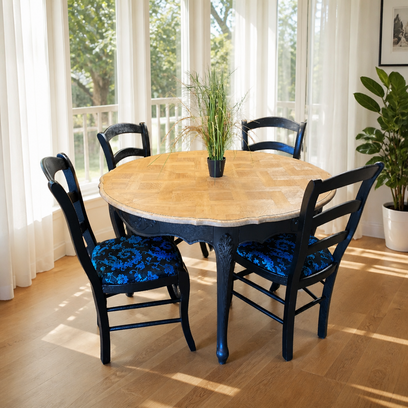 Vente avec paiement en ligne: Table ronde Louis XV extensible 4 chaises