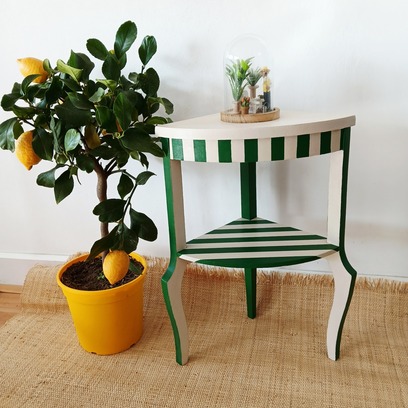 Vente avec paiement en ligne: Table d’angle tripode vintage rayures vert-blanc