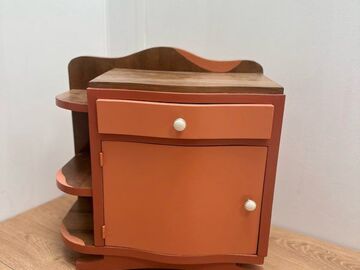 Vente avec paiement en ligne: Table de chevet bois terracotta vintage upcyclée