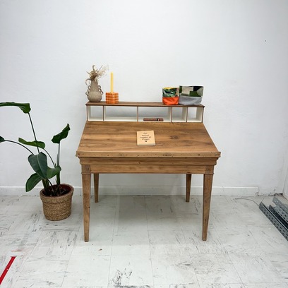 Vente avec paiement en ligne: Bureau de Maître Ancien Rénové Bois Naturel