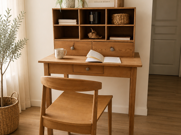 Vente avec paiement en ligne: Bureau secrétaire vintage en pin massif