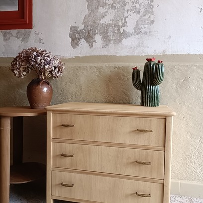 Vente avec paiement en ligne: Commode 3 tiroirs rénovée pour chambre d'enfant