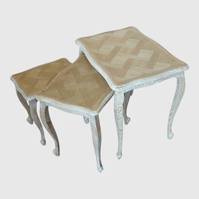 Vente avec paiement en ligne: Set 3 tables gigognes rectangulaires chêne massif