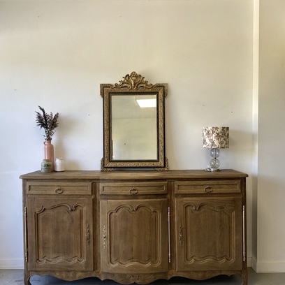 Vente avec paiement en ligne: Buffet enfilade chêne massif ancien patiné