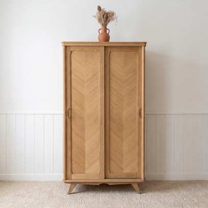 Vente avec paiement en ligne: Armoire chêne vintage portes coulissantes pieds compas