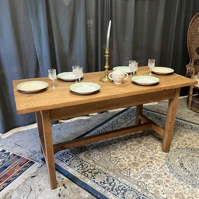 Vente avec paiement en ligne: Table de ferme ancienne chêne massif restaurée