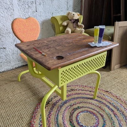 Vente avec paiement en ligne: Bureau d’écolier vintage restauré bois métal